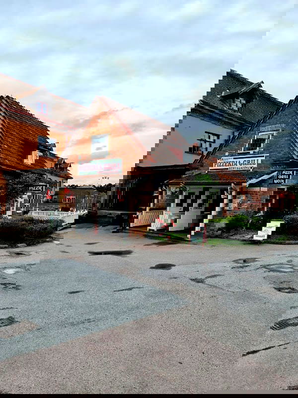 Ekeby Pizzeria - Photo 5