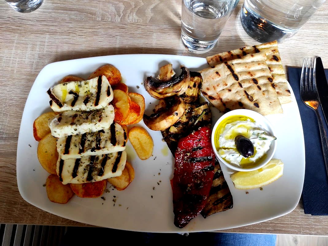 Taverna 5 - restaurang Uppsala - Photo 4