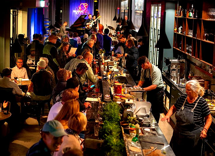 Black Bird - Photo 3