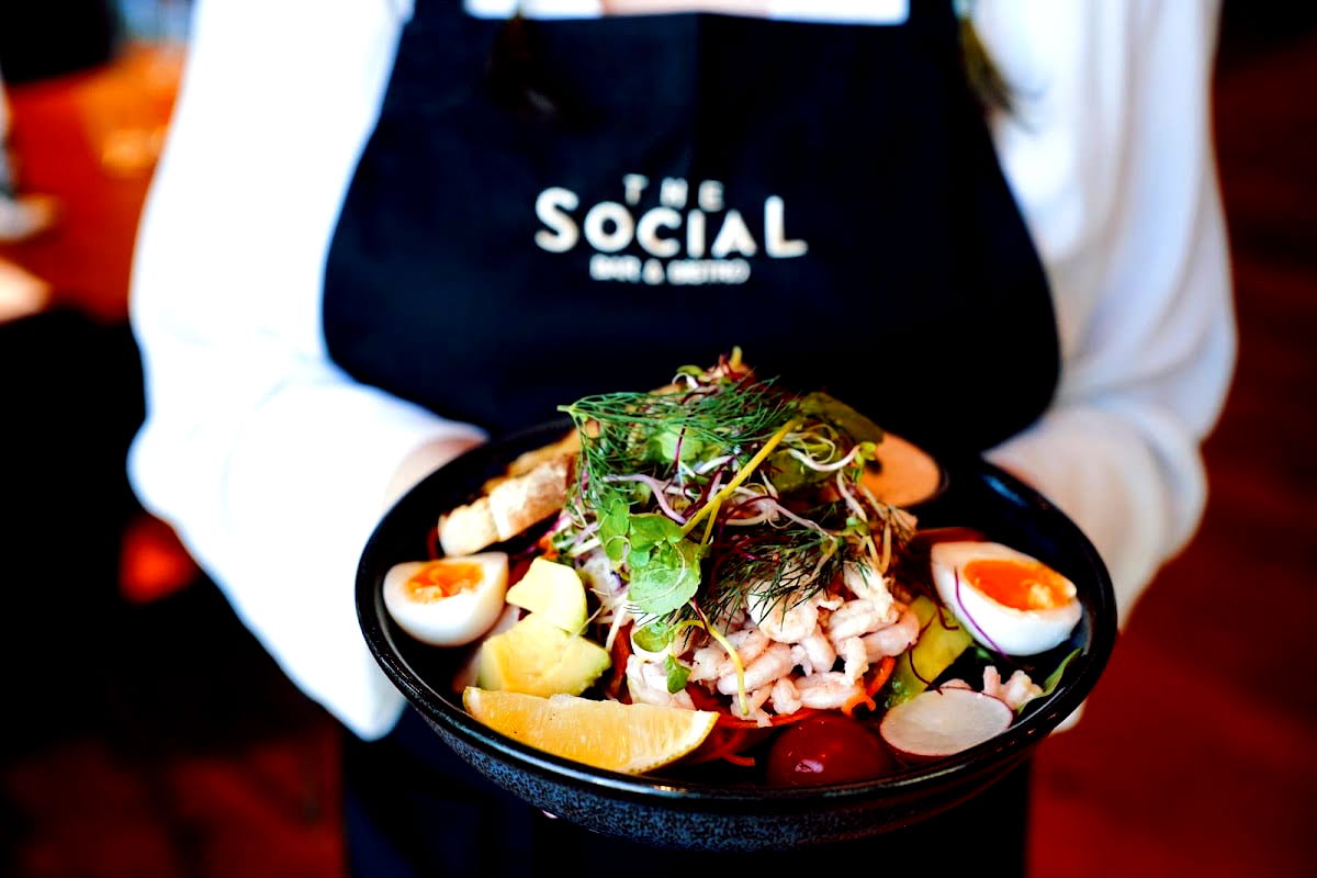 The Social - Photo 5