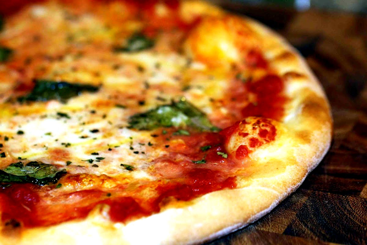 Limhamns Pizzeria & Pub - Photo 2