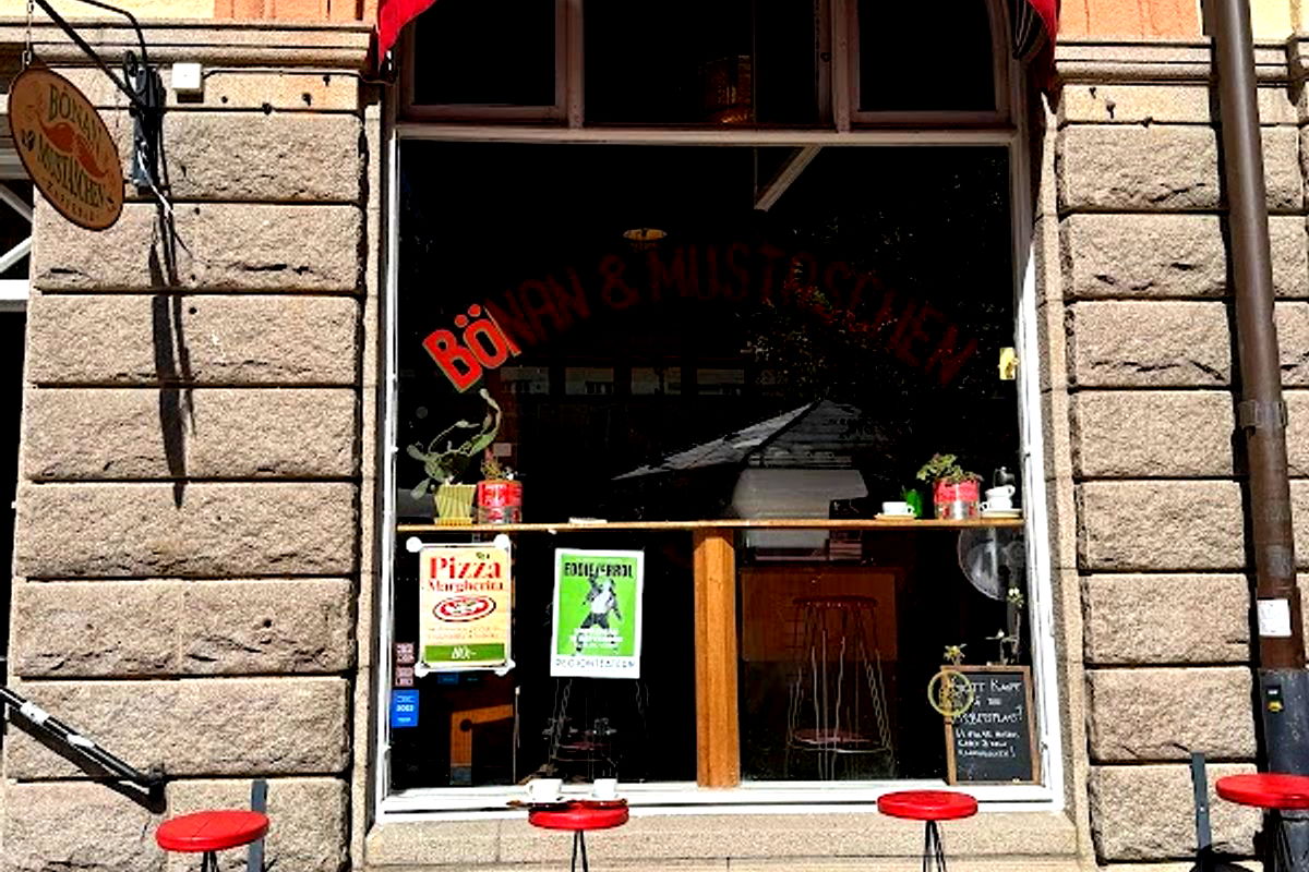 Bönan & Mustaschen - Photo 1