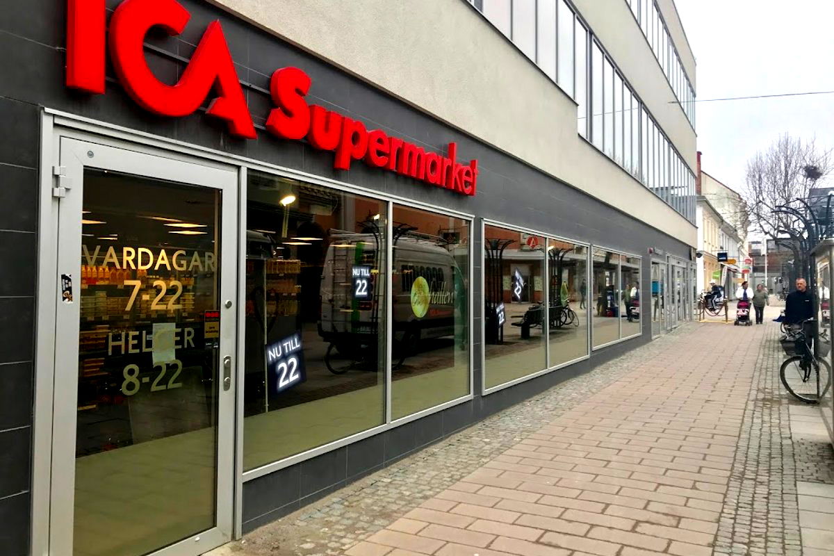 ICA Supermarket City Hall Vaxjo - Photo 4