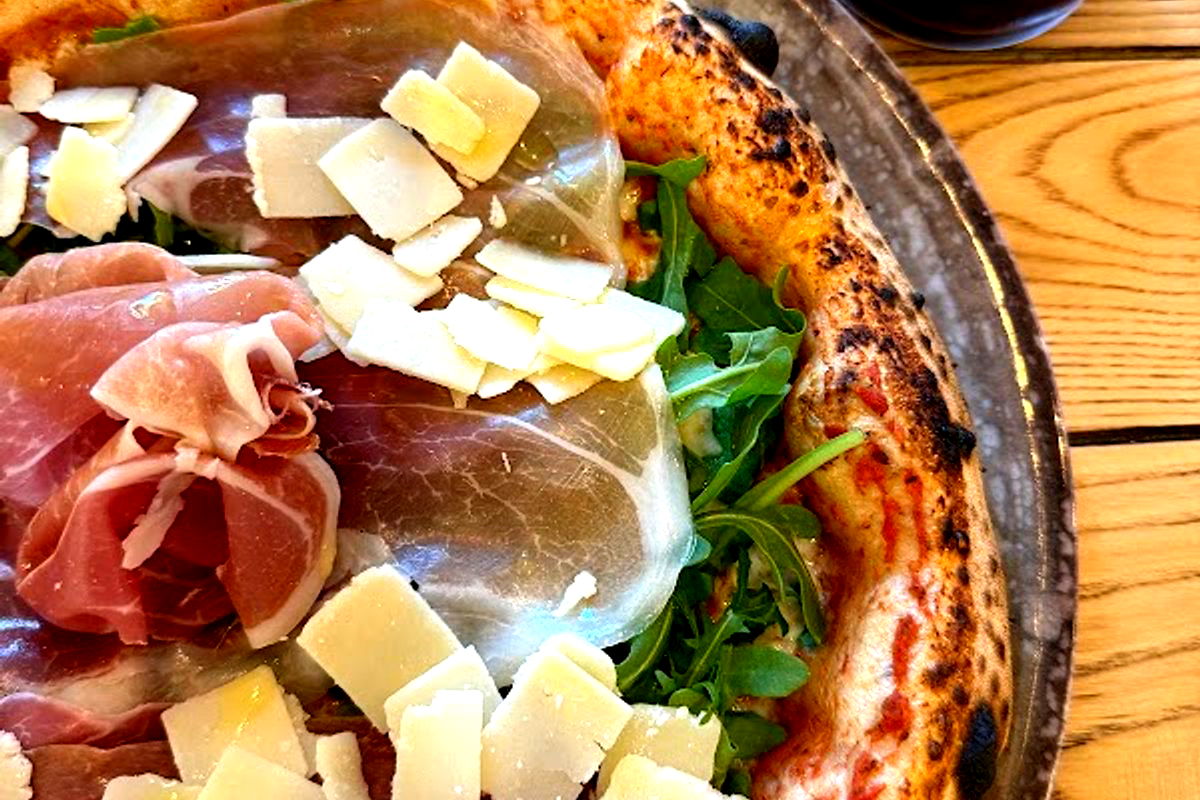 Lilla Rustik, Pizza Napoletana - Photo 2