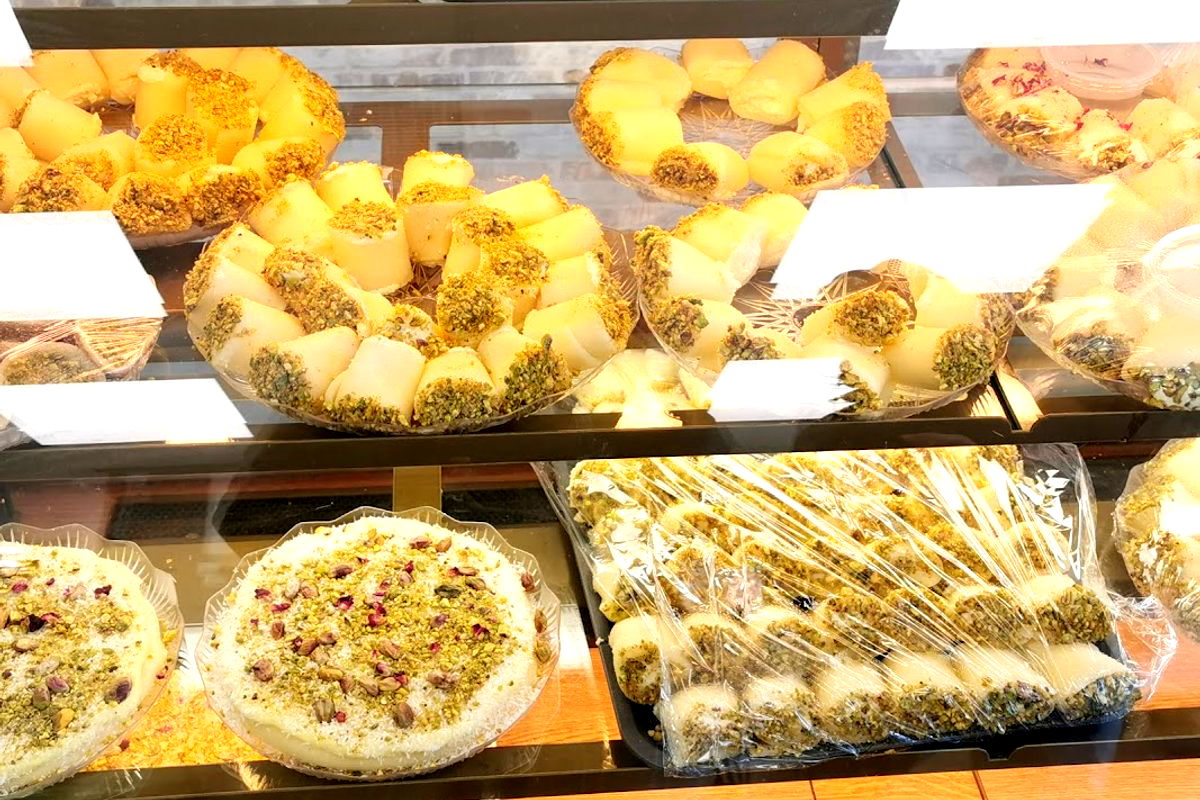 Ahmed's Bake House - Bageri & konditori Växjö - Photo 3