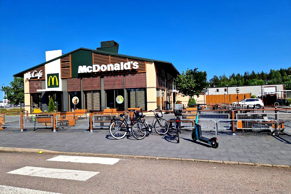 McDonald's Växjö Norremark - Photo 3