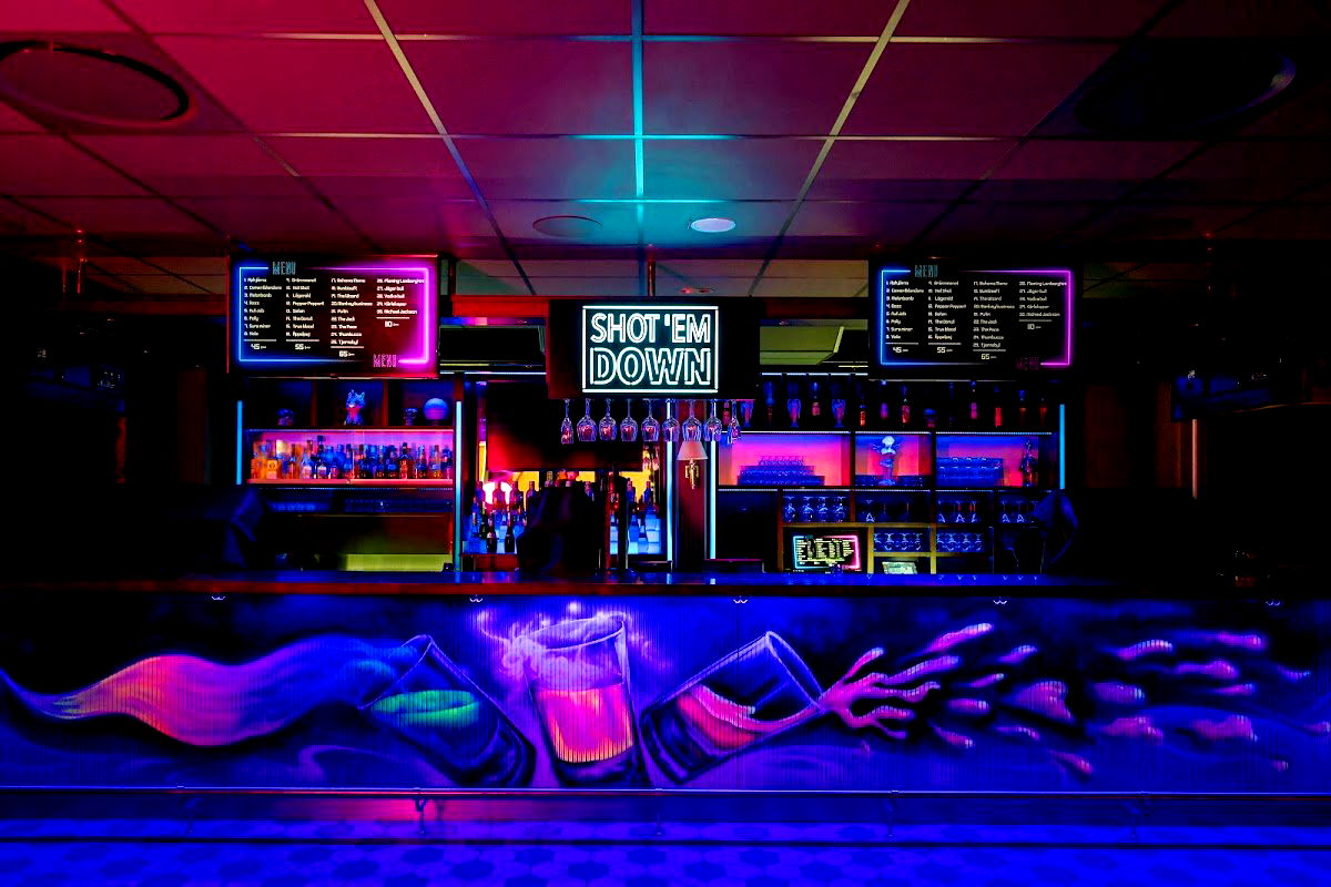 Shot Em Down - Photo 1