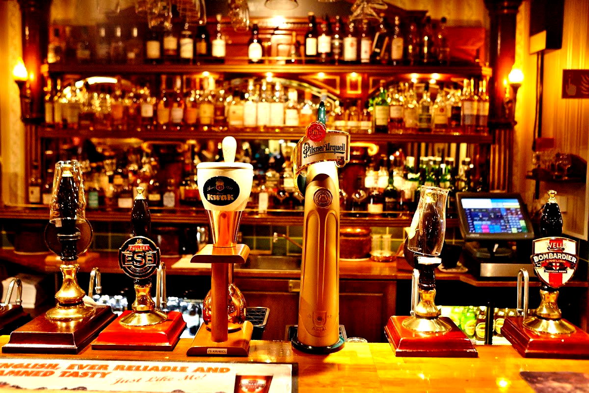 The Bishops Arms - Växjö - Photo 1