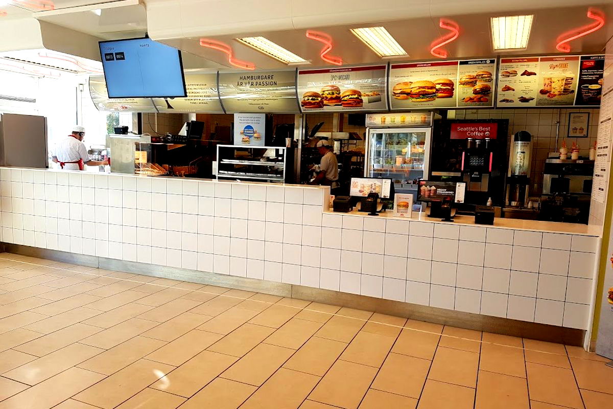 Max Burgers - Photo 1