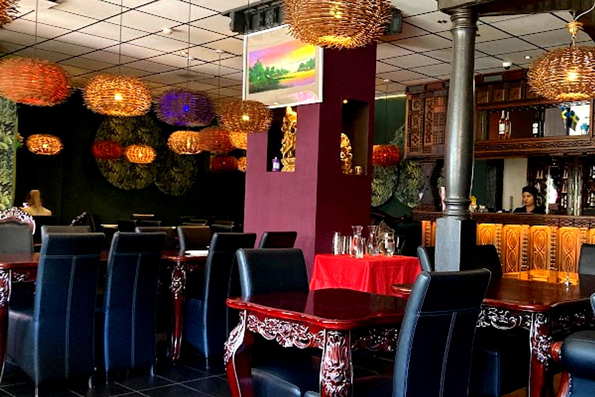 Redford Indian - Photo 1