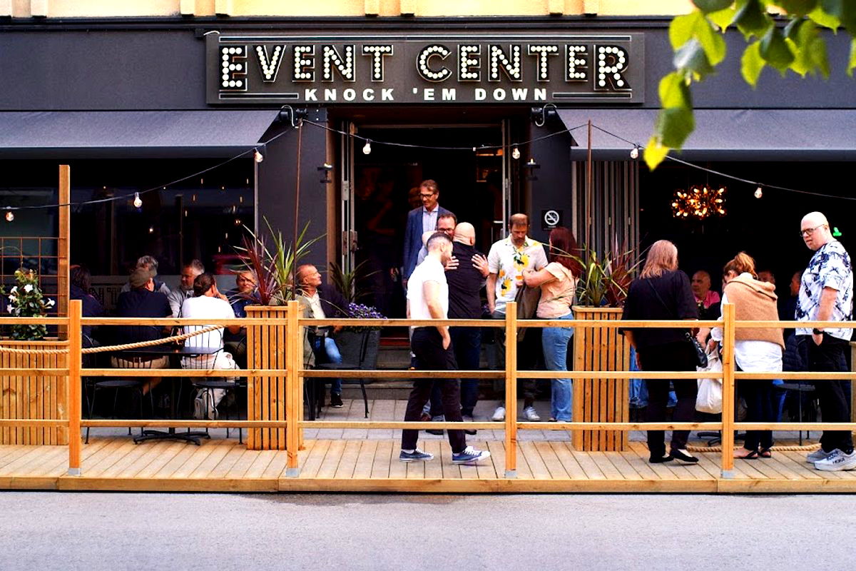 Event Center Knock 'em Down - Photo 1