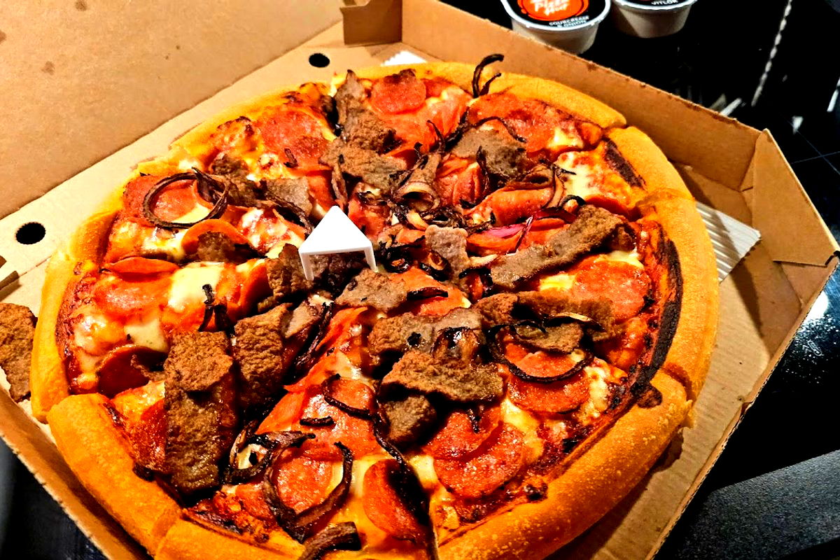 Pizza Hut - Photo 4