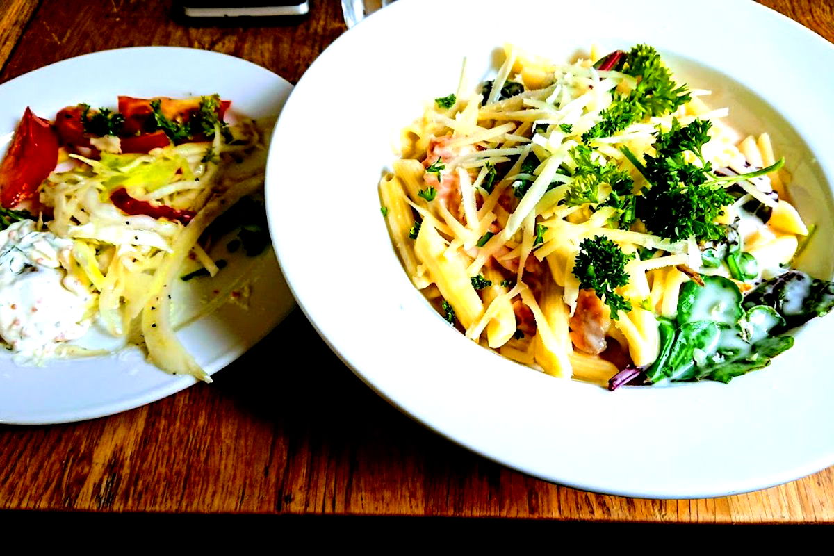 Pizzeria Venezia - Photo 2