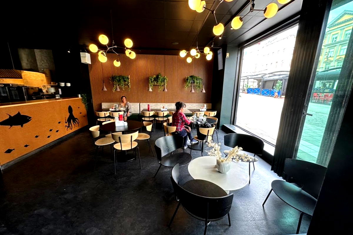 Sushi Yama - Photo 1