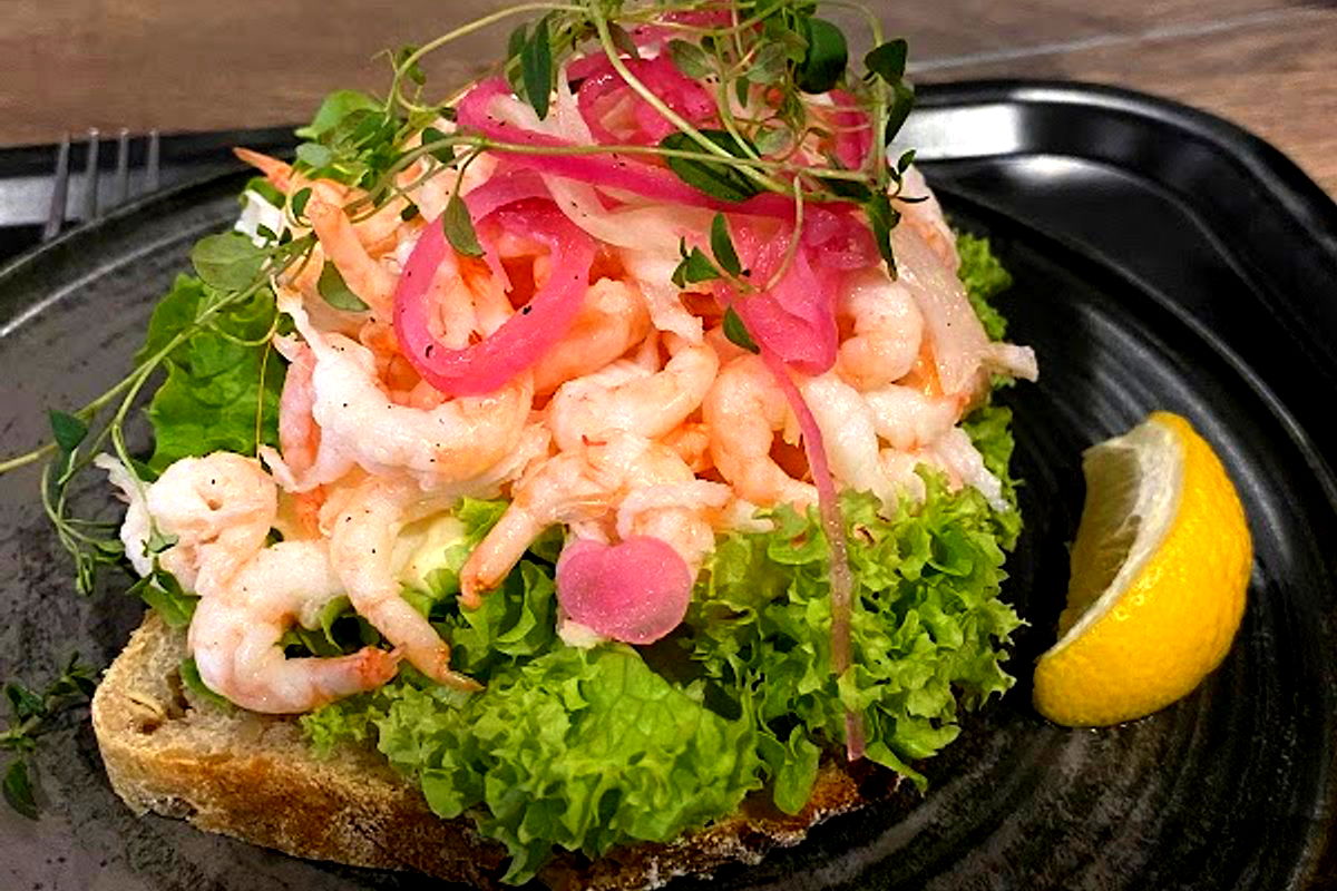 Top Notch Bakery - Photo 5