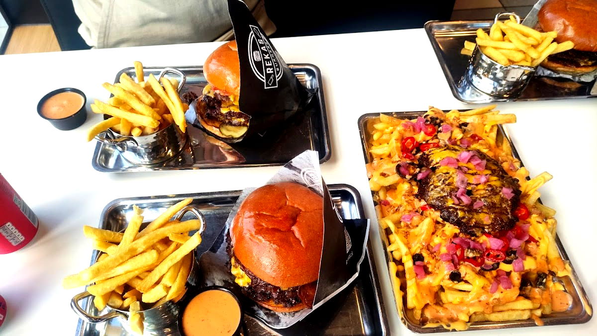 Rekas burgers - Photo 3