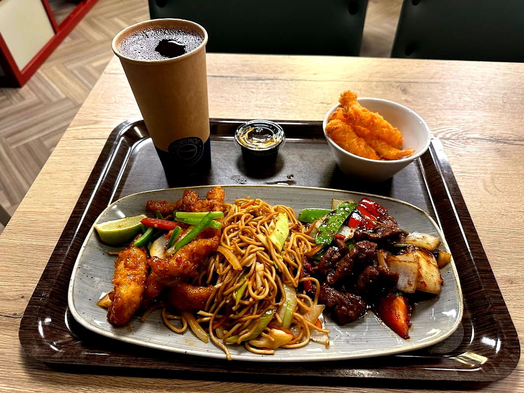 ChopChop Asian Express - Photo 2