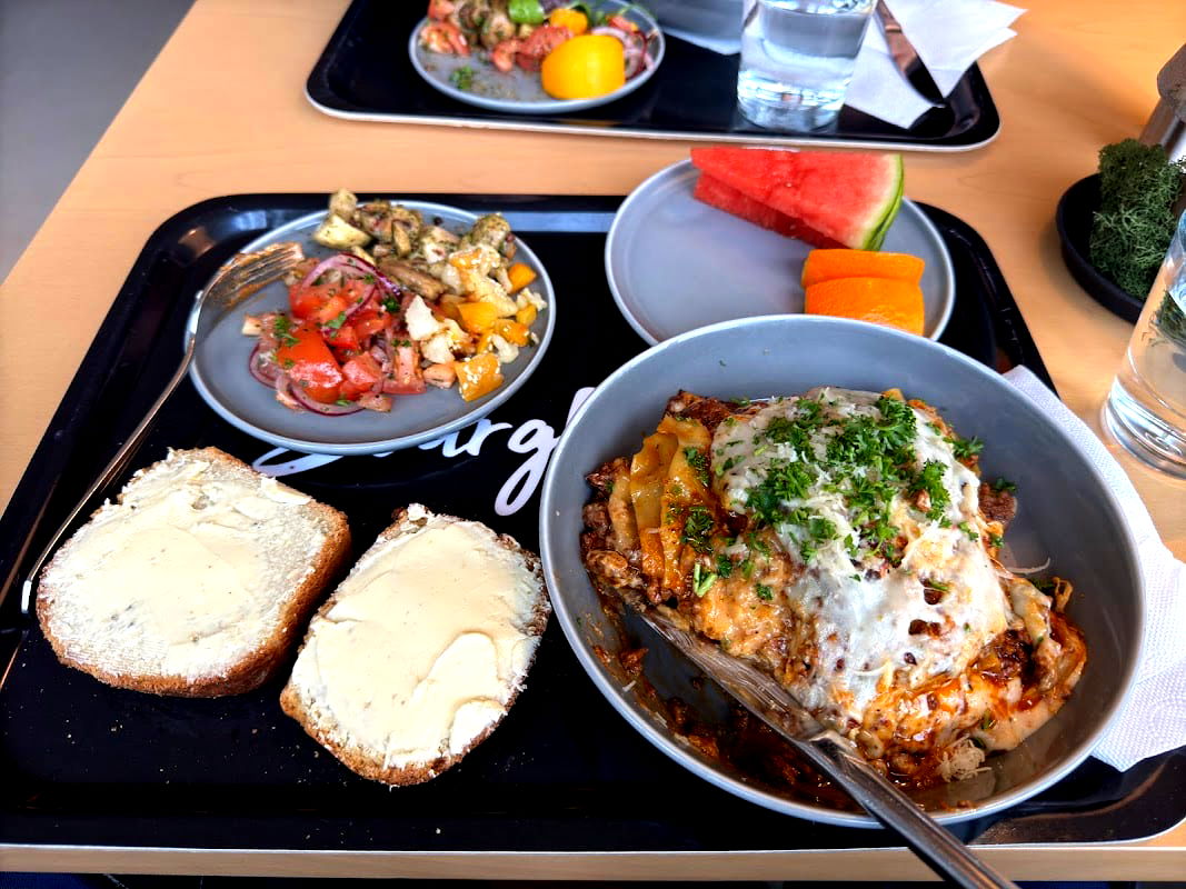 Bourghardt Kitchen - Photo 2