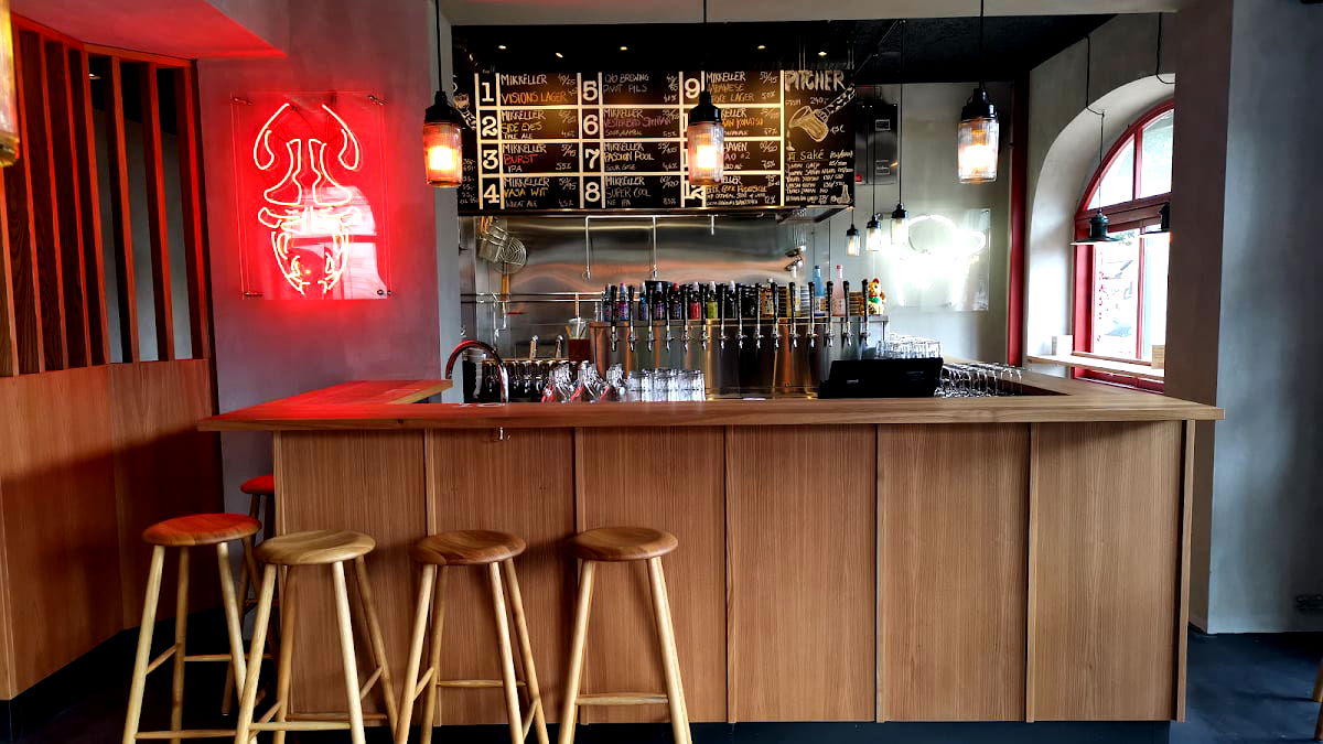 Ramen to Bíiru - Photo 1