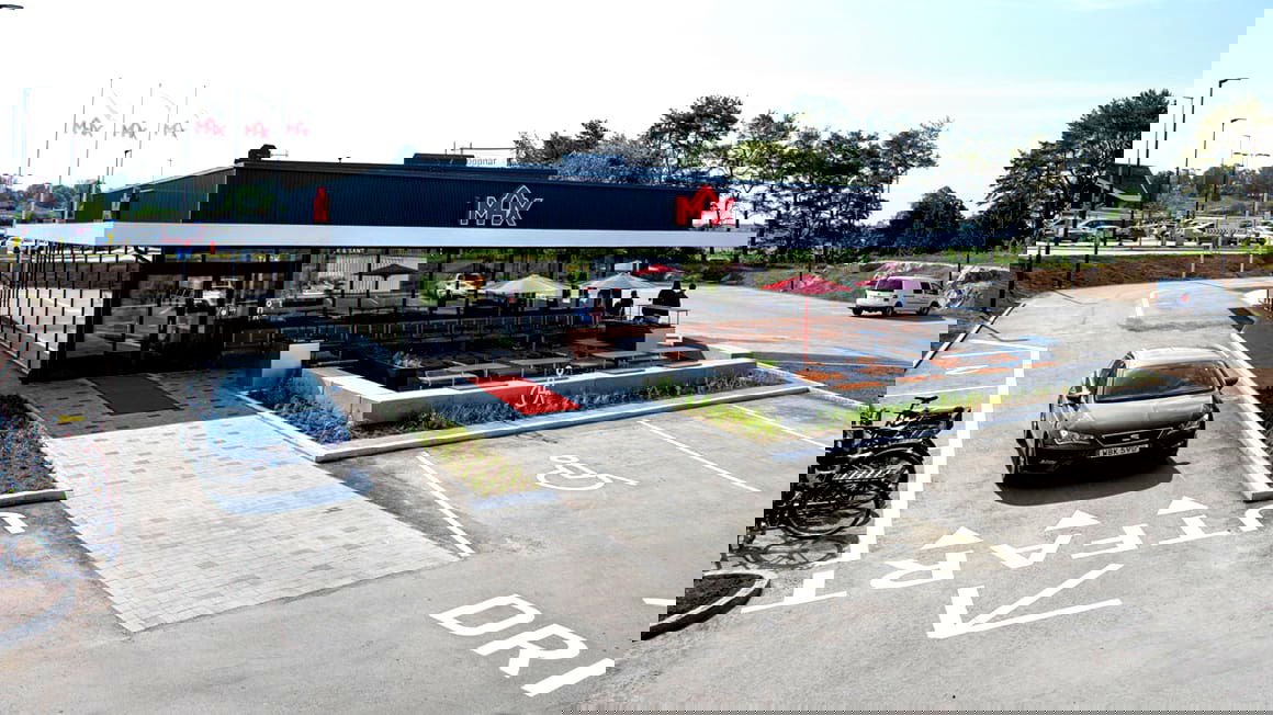 Max Burgers - Photo 1