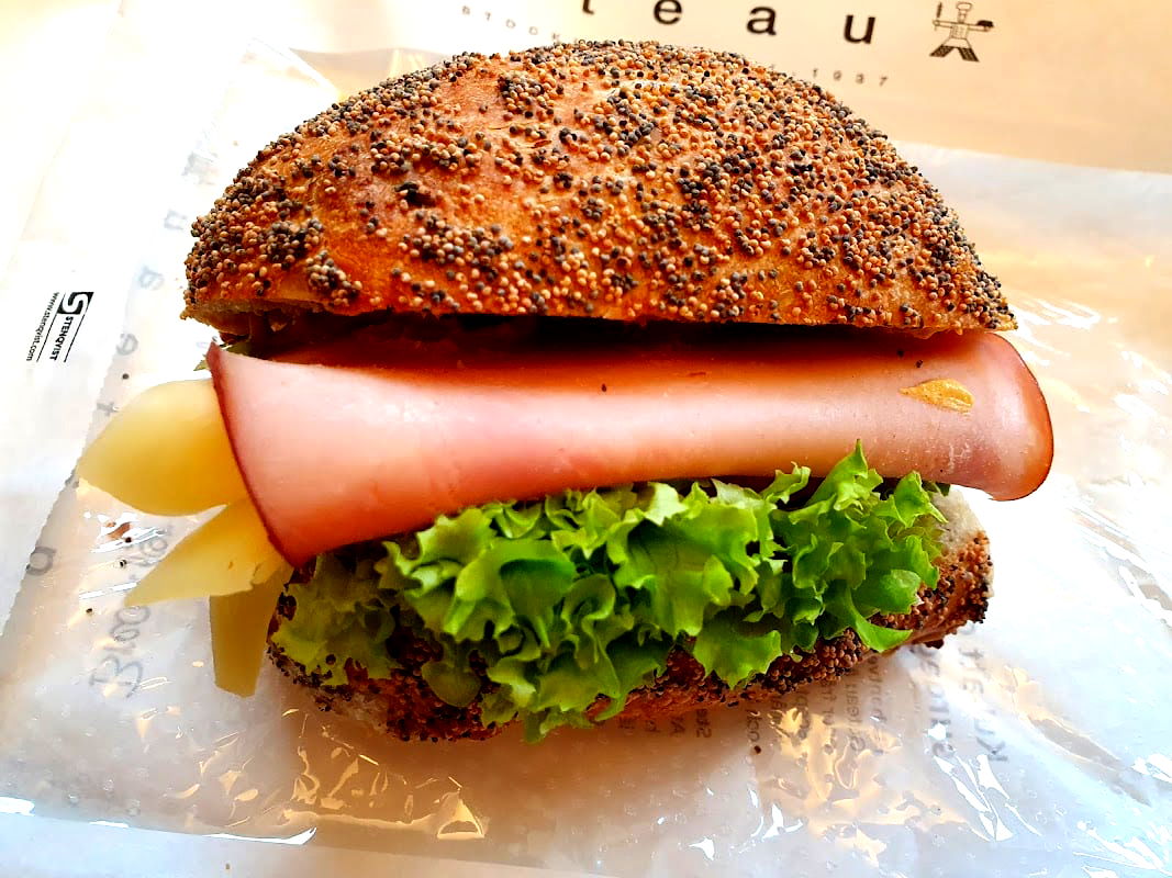 Gateau Uppsala Centralstation - Photo 2