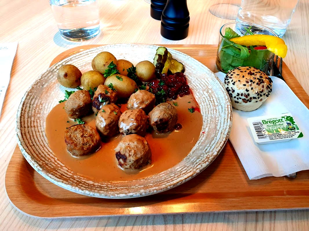 Friggas Restaurang & Bageri - Photo 3