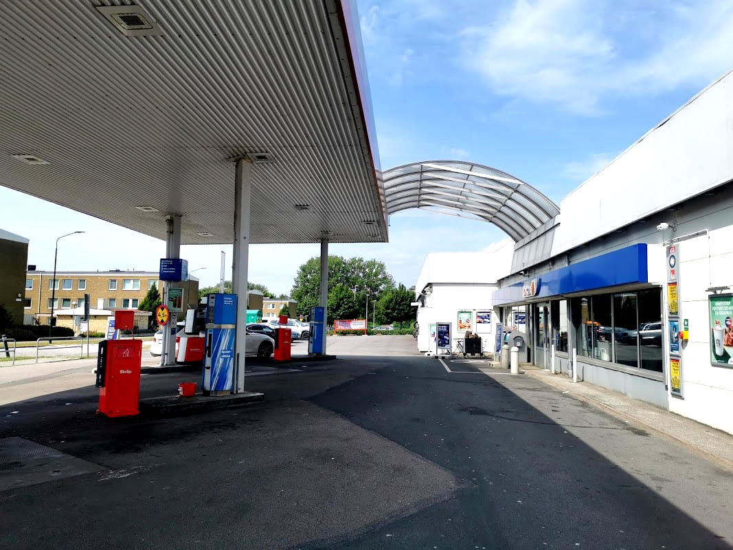 OKQ8 Malmö Kvartettgatan - Photo 2