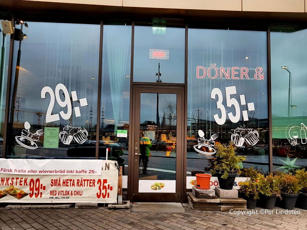 Döner & Co Kitchen & Bar - Photo 1