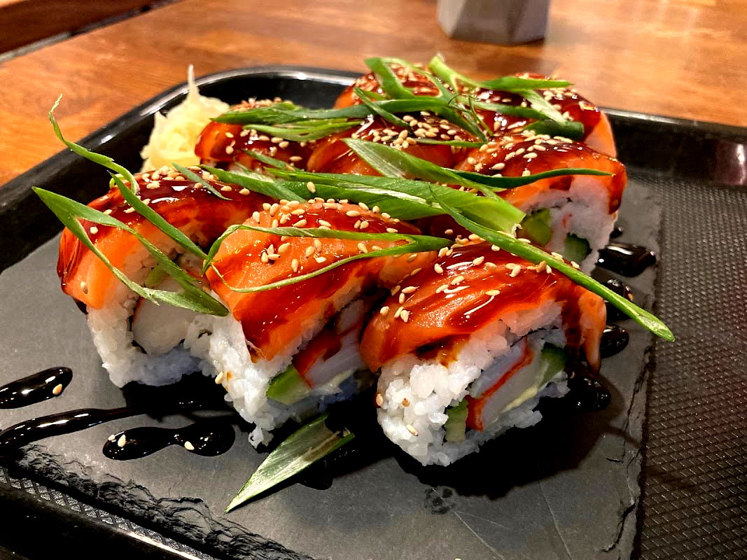 Sushi & Bowl’s - Photo 5