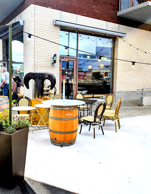 Bistro Tout - Photo 1