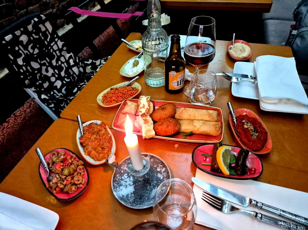 Restaurang Hodja - Photo 2