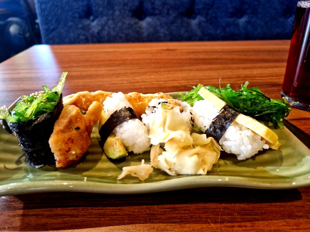 Restaurang Springrolls - Photo 3