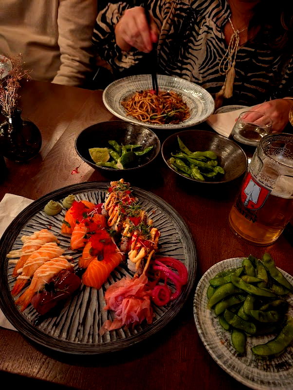 Izakaya Koi - Photo 3