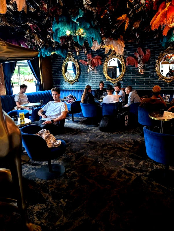 Baras Sällskap - Photo 3