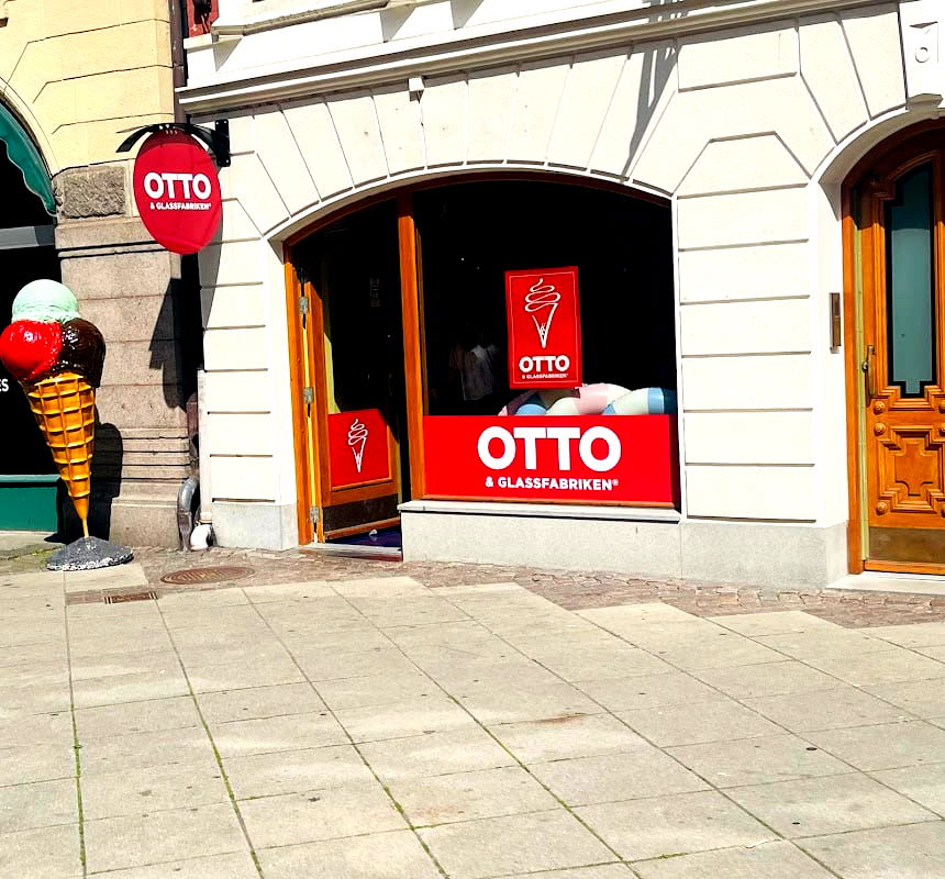 Otto och glassfabriken - Photo 1