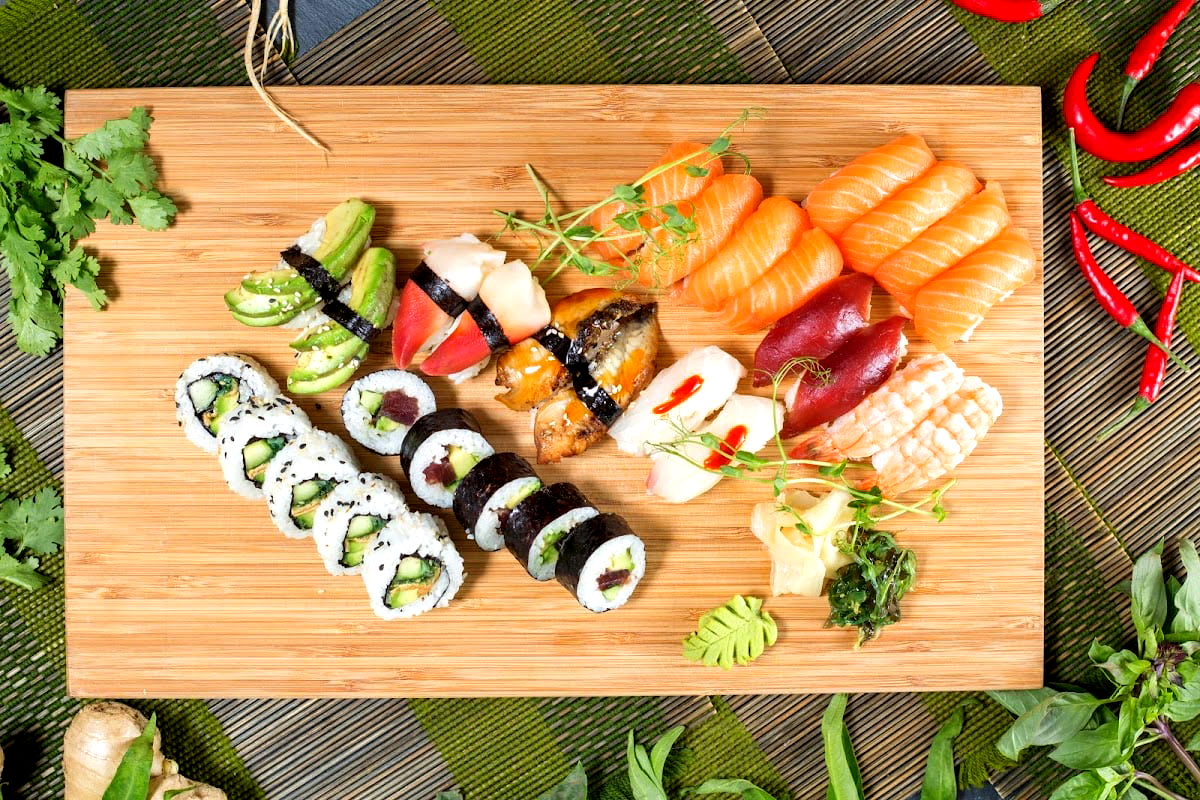 GinnDee Sushi & Wok - Photo 2