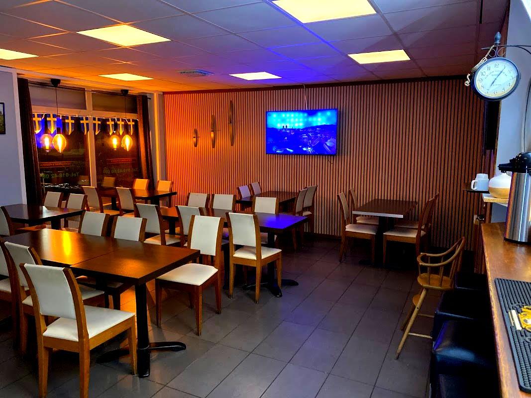 Le Napoli Pizzeria - Photo 2