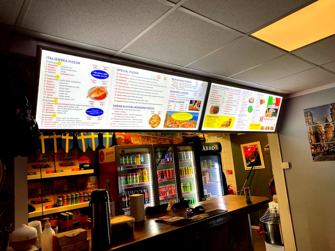 Le Napoli Pizzeria - Photo 5