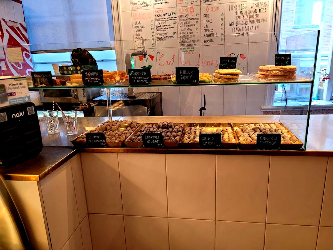 Café Cardamom - Photo 5