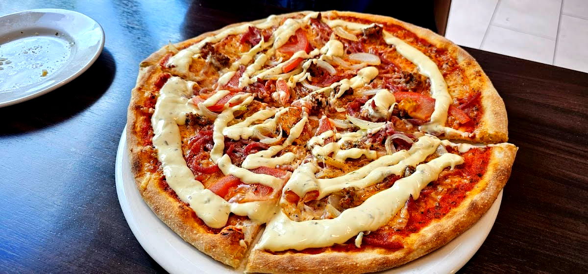 Knallens Pizzeria - Photo 3