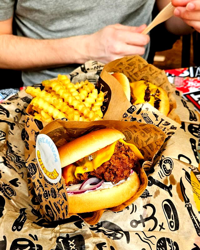 Bastard Burgers - Photo 3