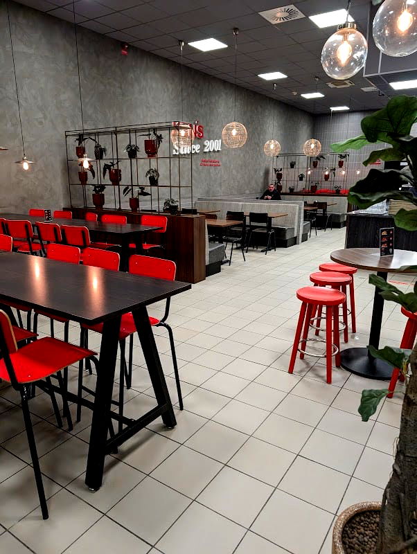 Ken's Pizza - Photo 3