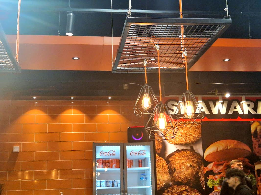 Shawarma Time - Photo 5