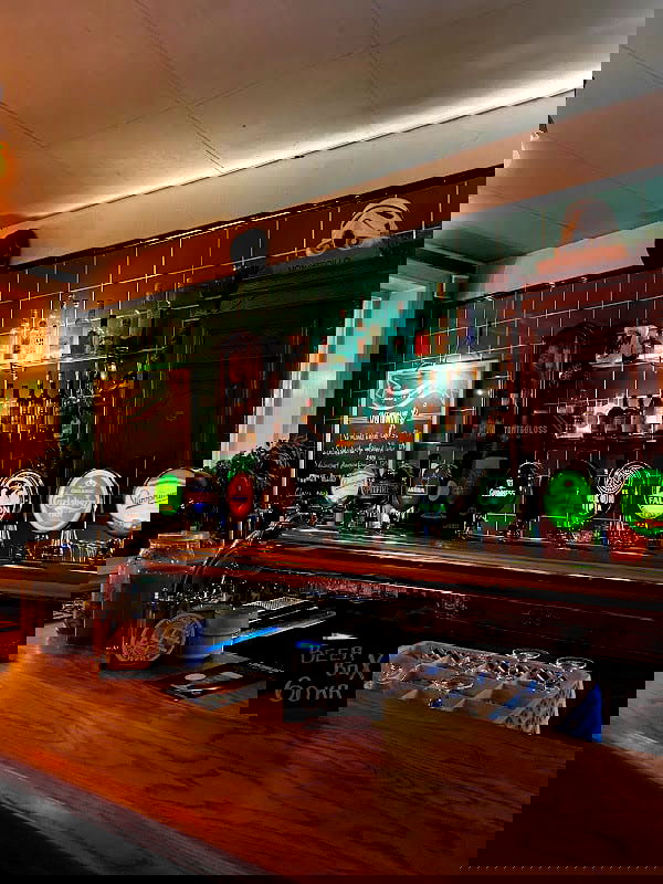 Peas & Honey Public House - Photo 3