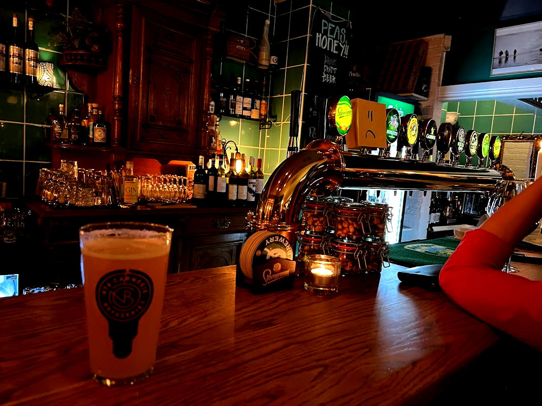 Peas & Honey Public House - Photo 5