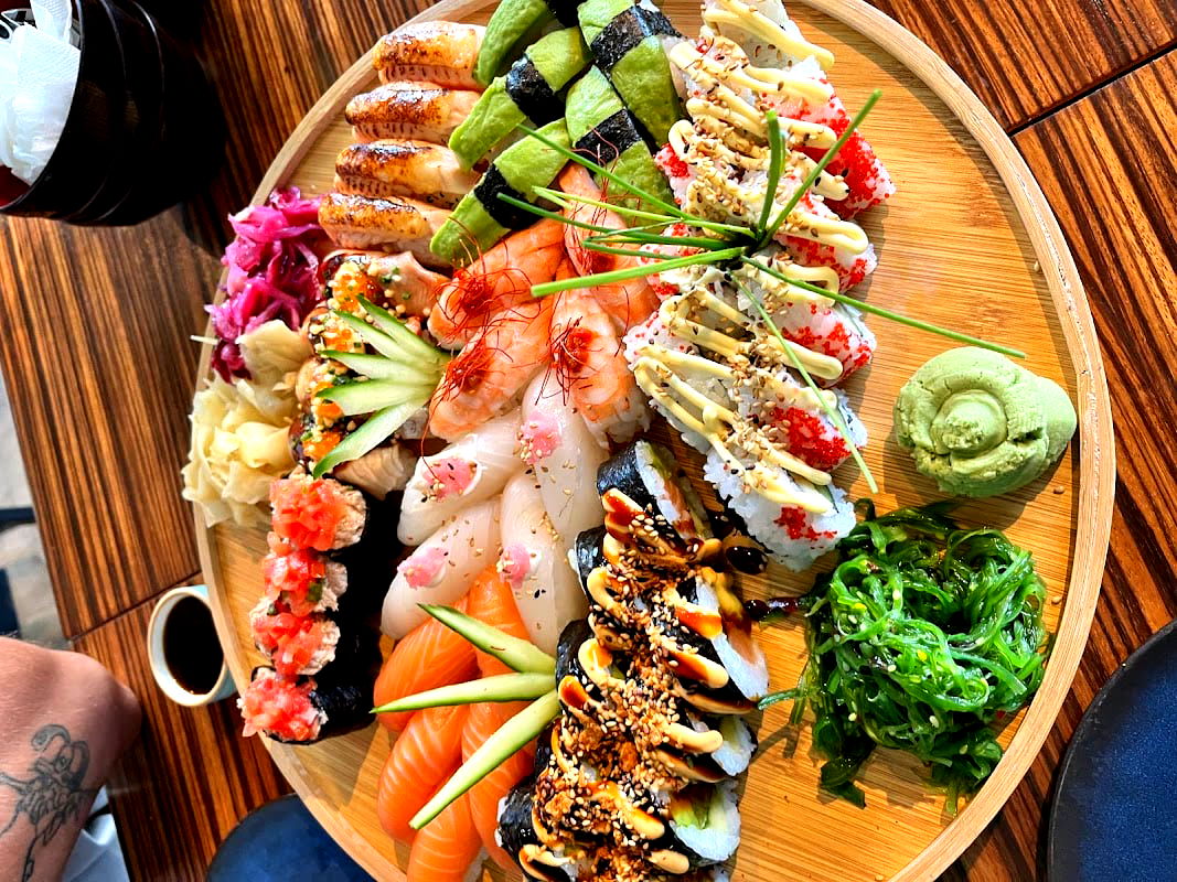 Ukumo Sushi & Poke - Photo 4