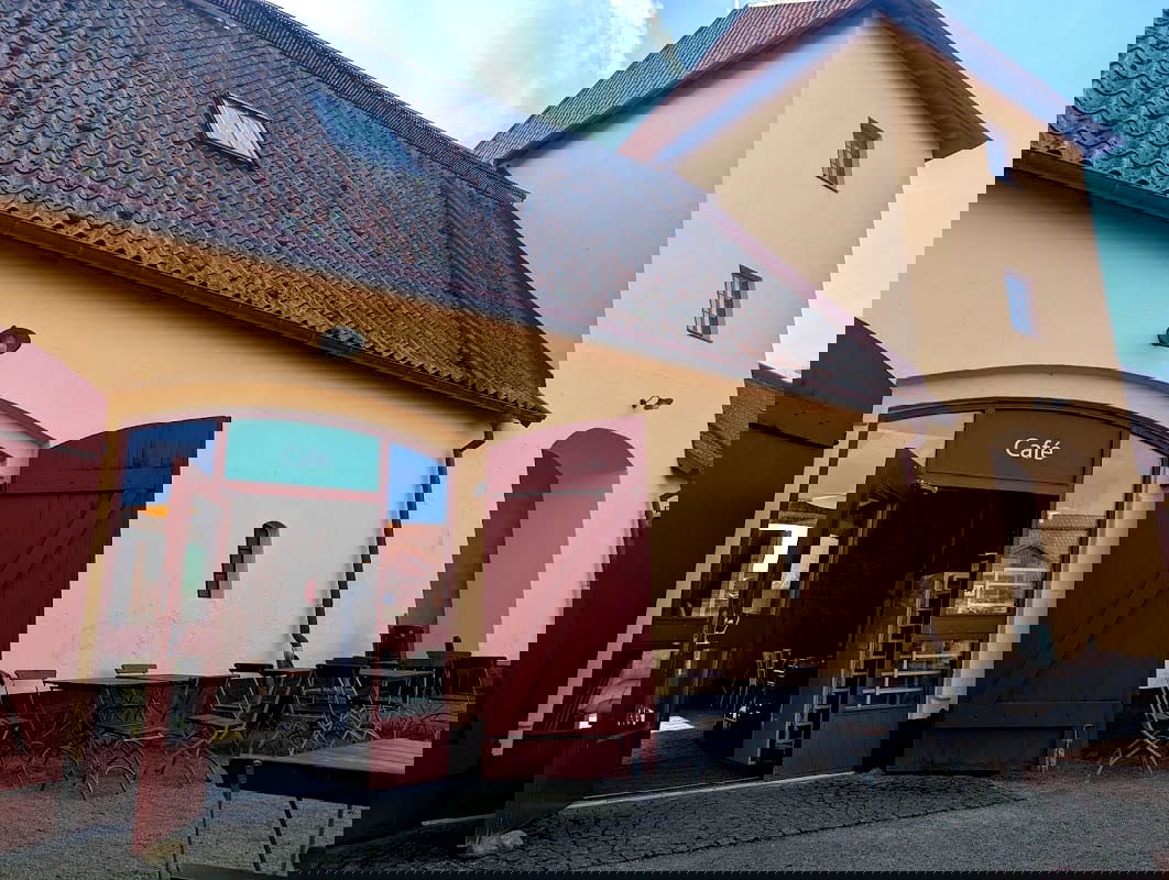 Torup Castle Café - Photo 4