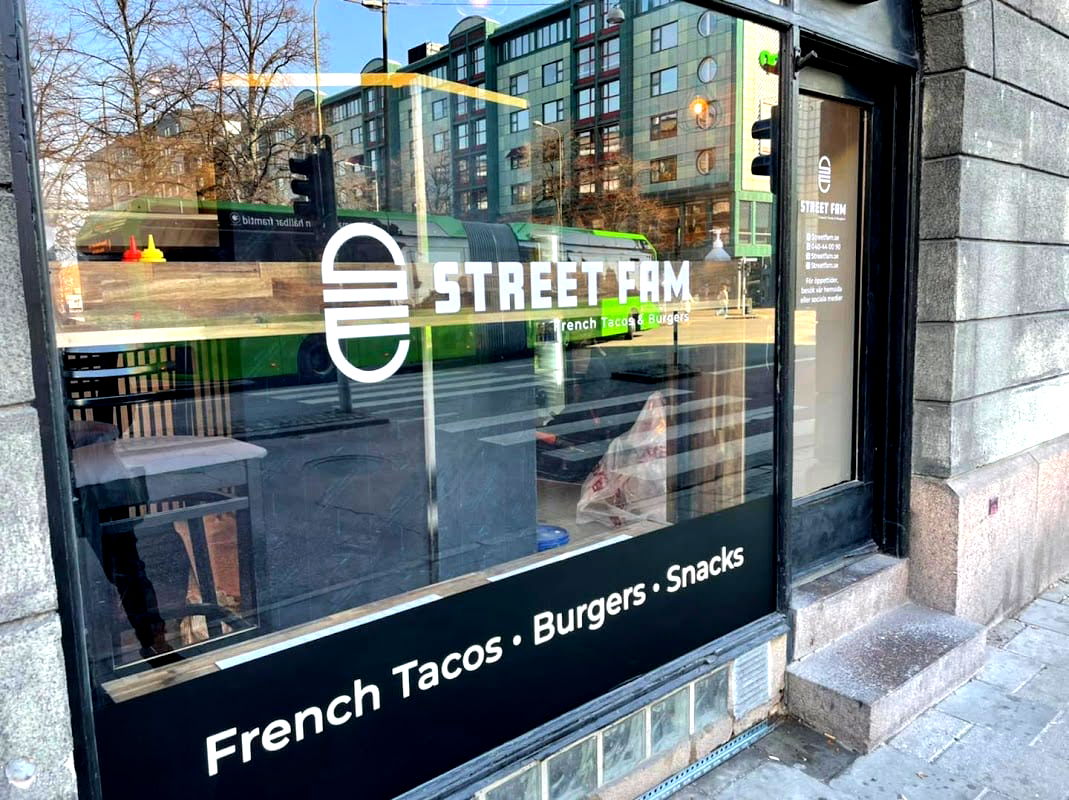 Street Fam - Photo 1