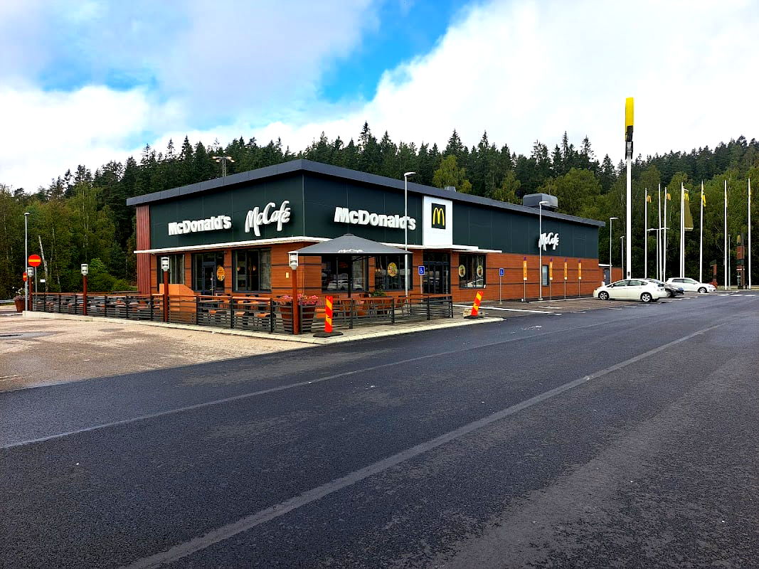 McDonald's Lundaskoga - Photo 2