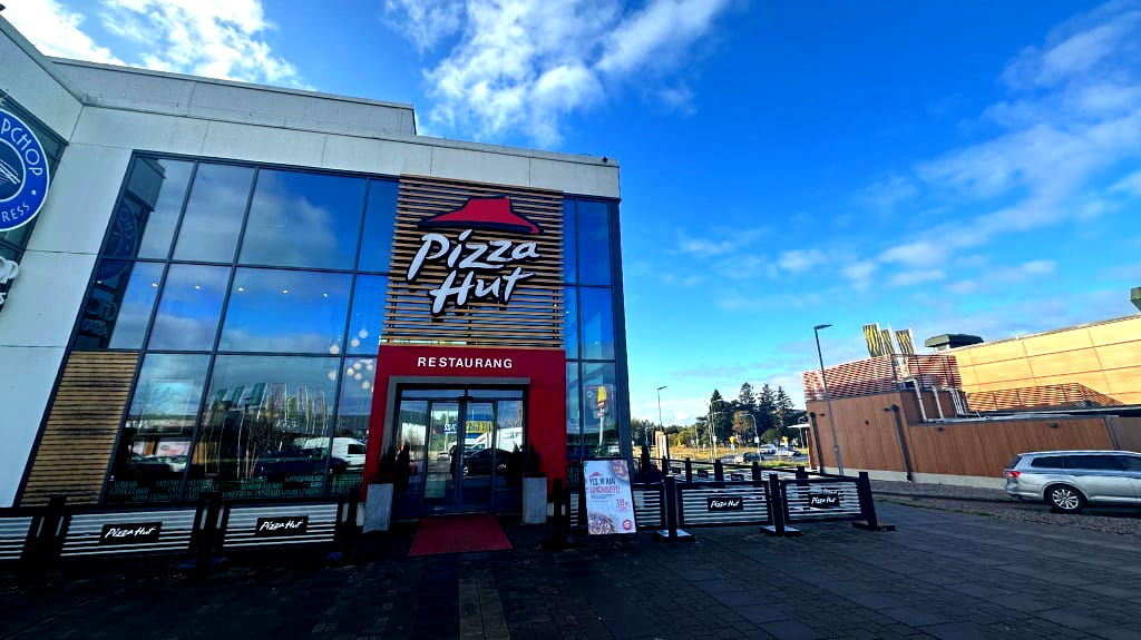 Pizza Hut Uppsala - Photo 1